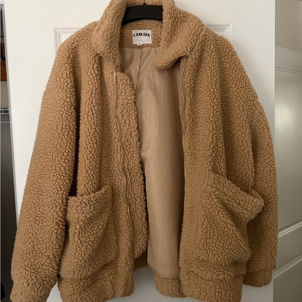 I. Am. Gia Tan Sherpa Jacket